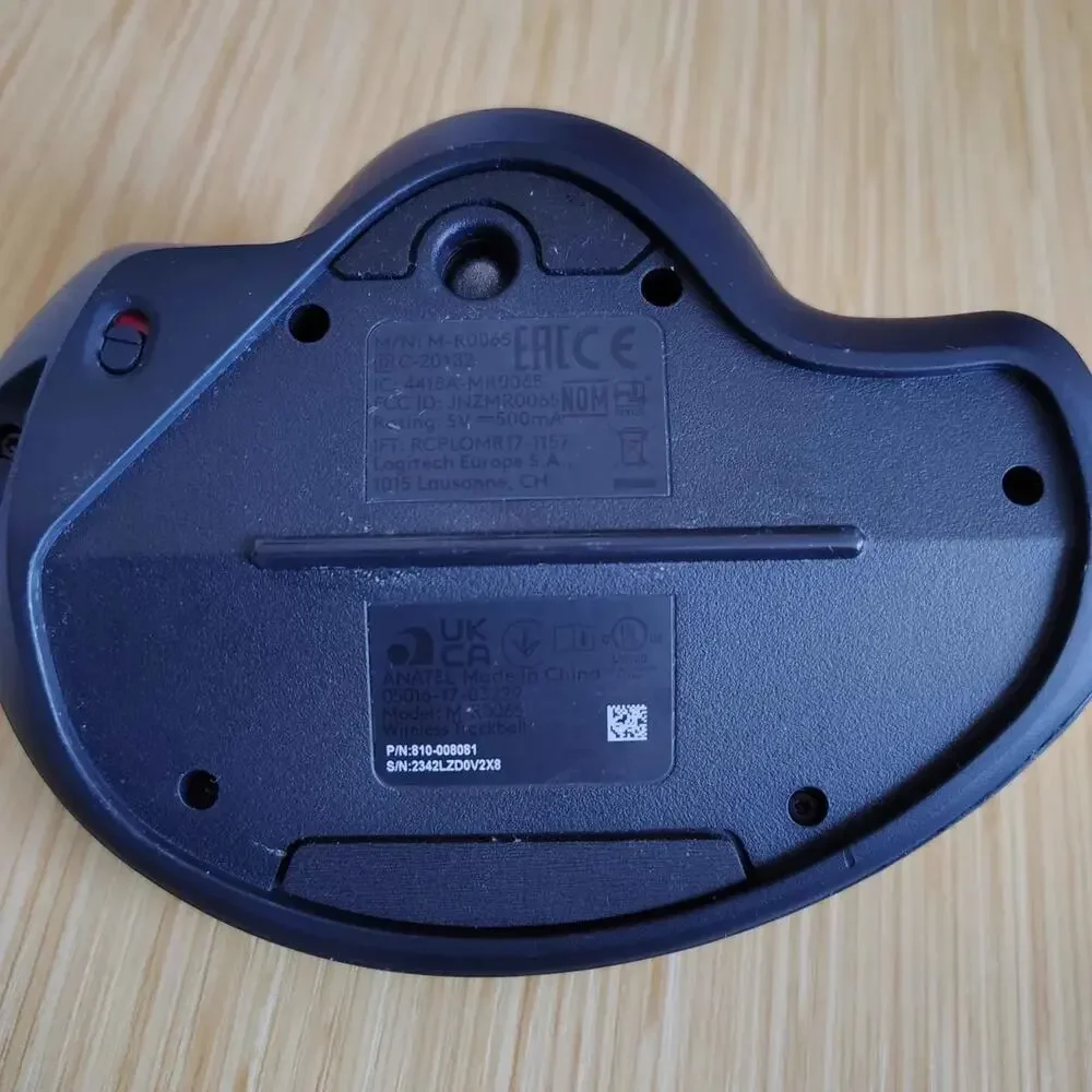Logitech MX Ergo M-R0065 Bluetooth Trackball Mouse No bottom plate / dongle